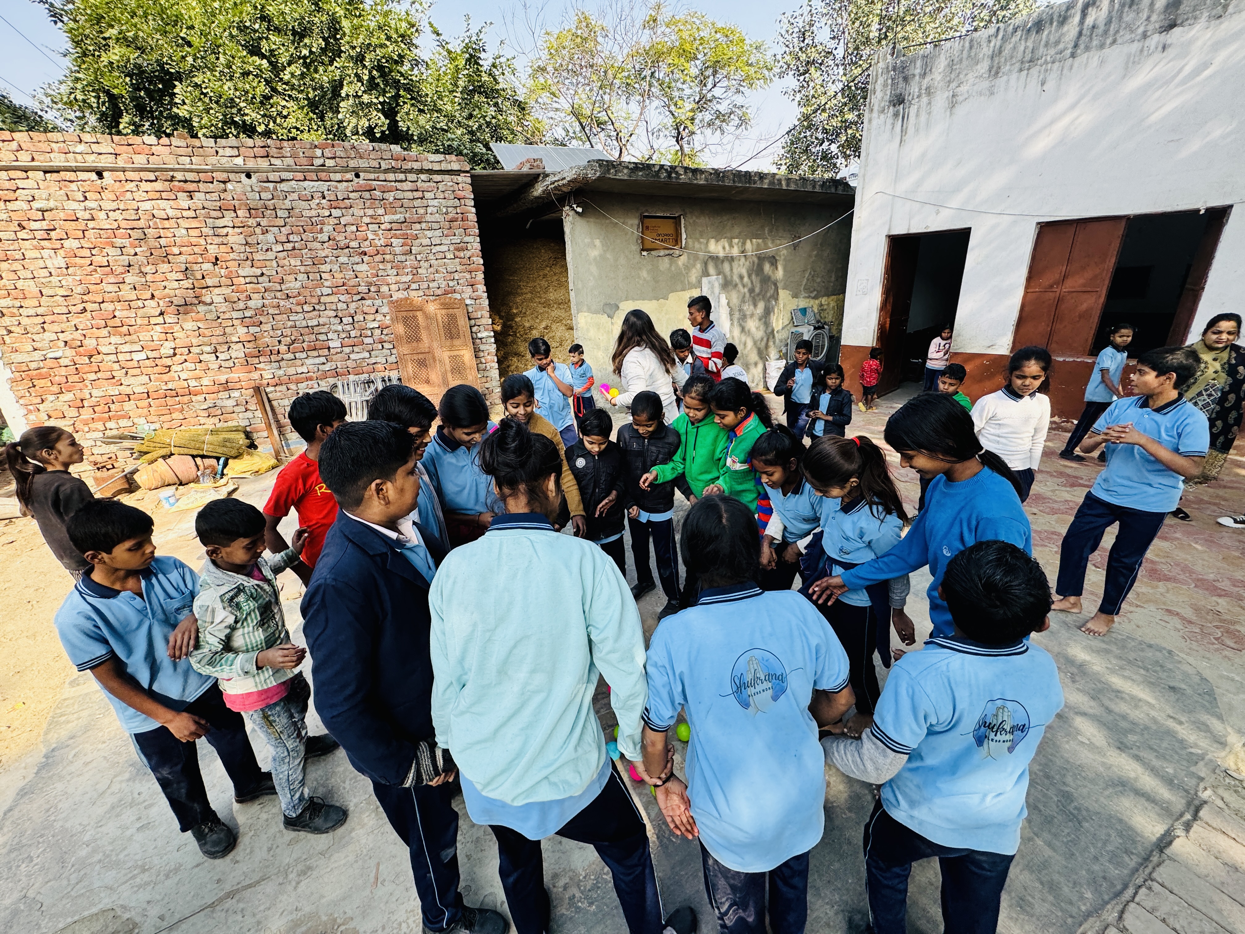 School drive Robin Hood Army Prakritii Foundation